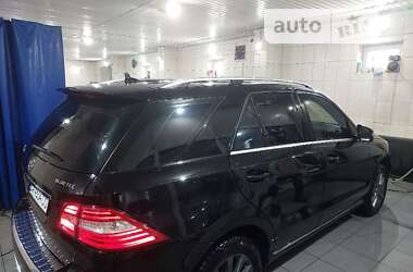 Внедорожник / Кроссовер Mercedes-Benz M-Class 2013 в Кропивницком