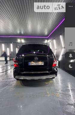 Внедорожник / Кроссовер Mercedes-Benz M-Class 2005 в Одессе