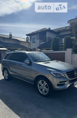 Внедорожник / Кроссовер Mercedes-Benz M-Class 2013 в Львове