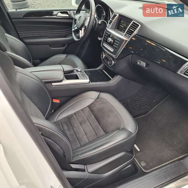 Внедорожник / Кроссовер Mercedes-Benz M-Class 2014 в Луцке