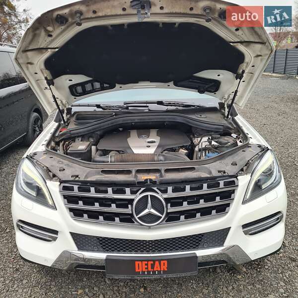 Внедорожник / Кроссовер Mercedes-Benz M-Class 2014 в Луцке