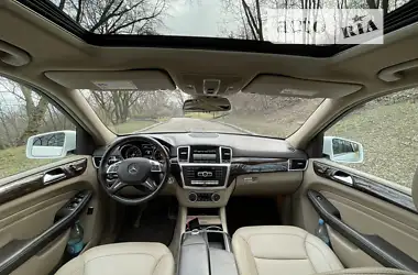 Mercedes-Benz M-Class 2015