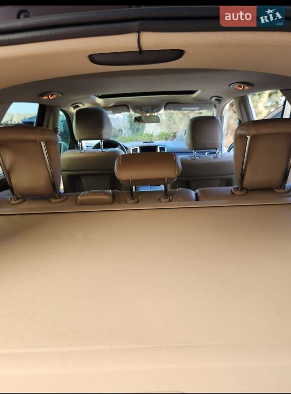 Внедорожник / Кроссовер Mercedes-Benz M-Class 2012 в Одессе
