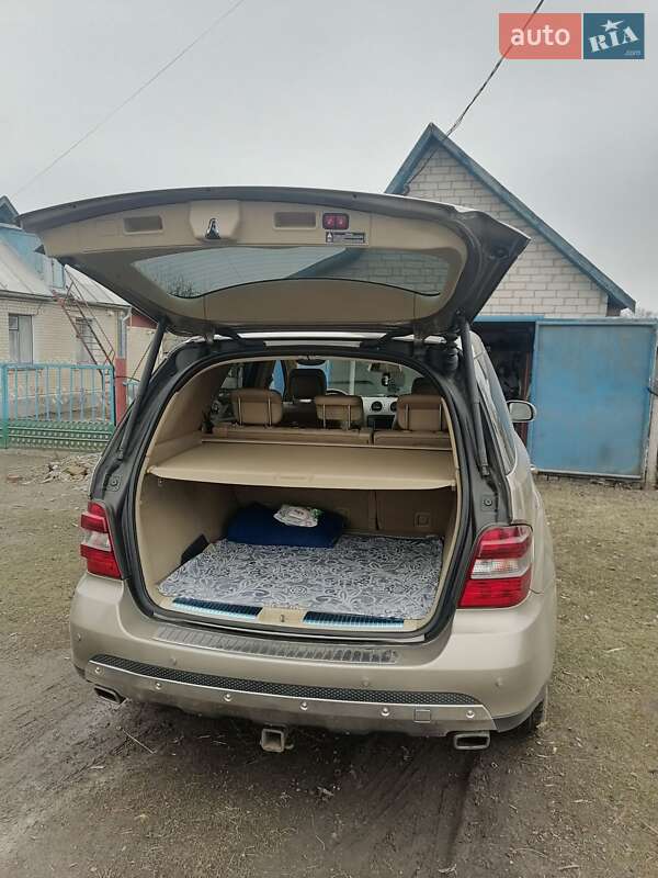 Внедорожник / Кроссовер Mercedes-Benz M-Class 2007 в Житомире