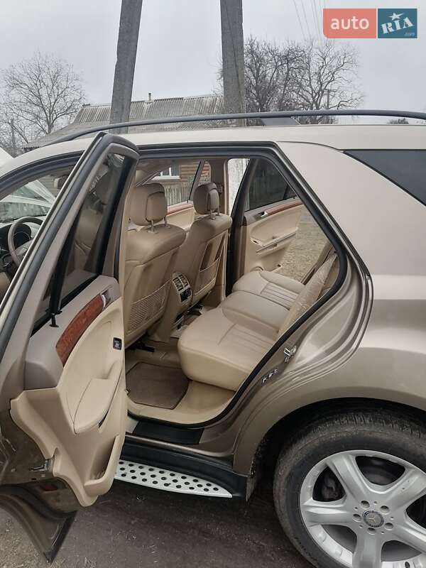 Внедорожник / Кроссовер Mercedes-Benz M-Class 2007 в Житомире