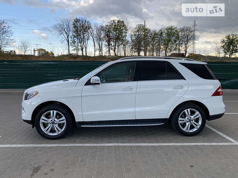 Внедорожник / Кроссовер Mercedes-Benz M-Class 2015 в Киеве