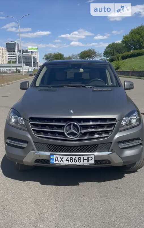 Внедорожник / Кроссовер Mercedes-Benz M-Class 2015 в Харькове