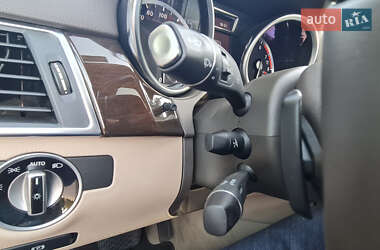 Внедорожник / Кроссовер Mercedes-Benz M-Class 2014 в 