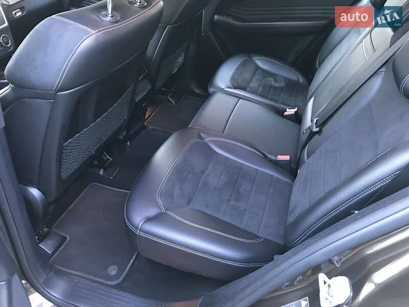 Позашляховик / Кросовер Mercedes-Benz M-Class 2013 в Ужгороді