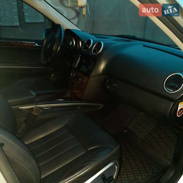 Внедорожник / Кроссовер Mercedes-Benz M-Class 2007 в Чопе
