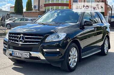 Внедорожник / Кроссовер Mercedes-Benz M-Class 2013 в Хмельницком