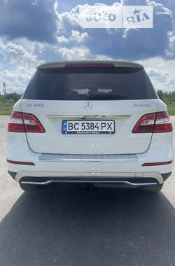 Позашляховик / Кросовер Mercedes-Benz M-Class 2012 в Дрогобичі
