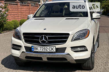 Позашляховик / Кросовер Mercedes-Benz M-Class 2012 в Рівному