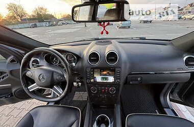 Внедорожник / Кроссовер Mercedes-Benz M-Class 2011 в Черновцах