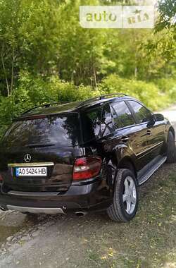 Позашляховик / Кросовер Mercedes-Benz M-Class 2006 в Івано-Франківську