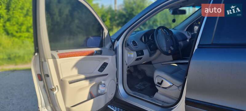 Внедорожник / Кроссовер Mercedes-Benz M-Class 2007 в Барышевке