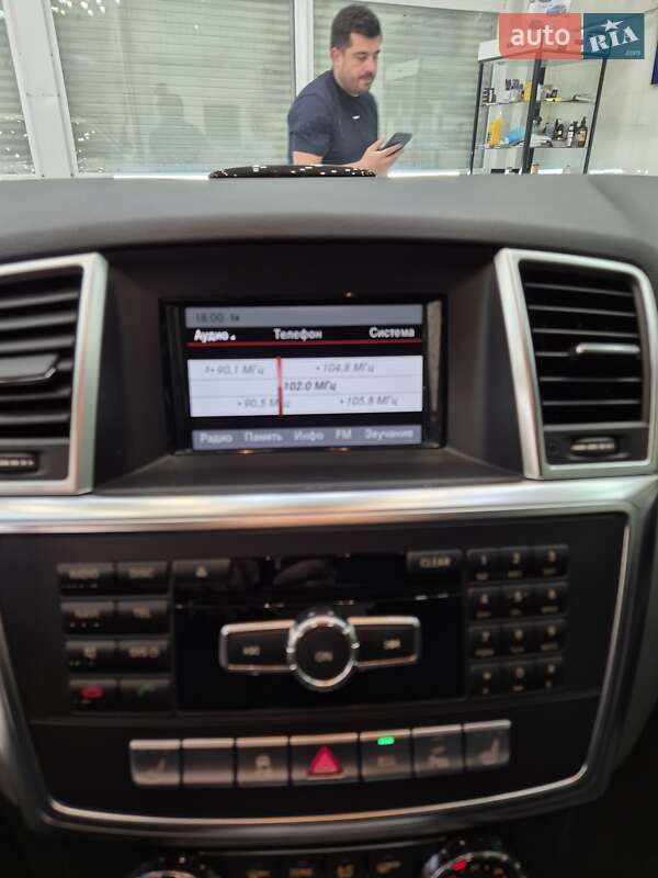 Внедорожник / Кроссовер Mercedes-Benz M-Class 2013 в Днепре