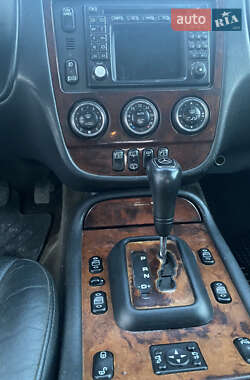 Внедорожник / Кроссовер Mercedes-Benz M-Class 2002 в 