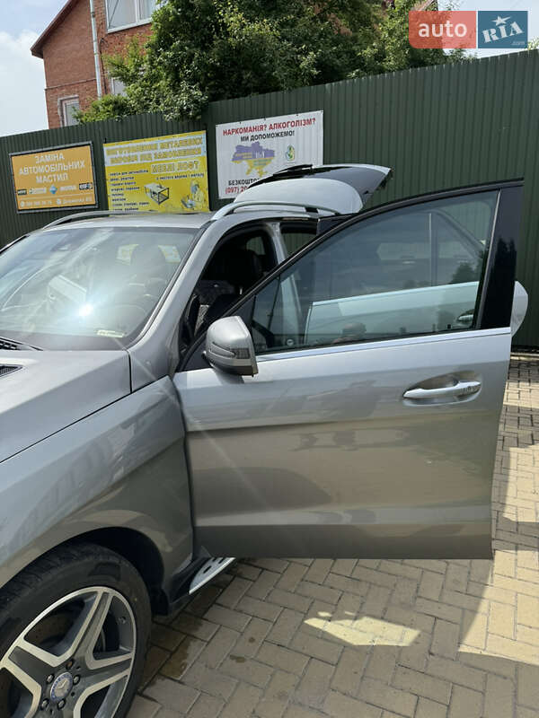 Внедорожник / Кроссовер Mercedes-Benz M-Class 2015 в Хмельницком