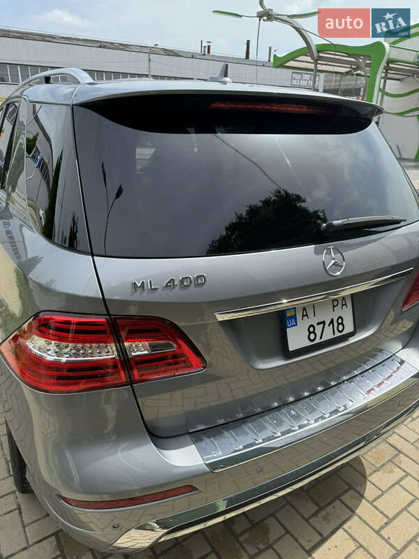 Внедорожник / Кроссовер Mercedes-Benz M-Class 2015 в Хмельницком