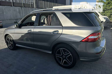 Внедорожник / Кроссовер Mercedes-Benz M-Class 2012 в Львове