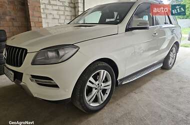 Внедорожник / Кроссовер Mercedes-Benz M-Class 2012 в Ирпене