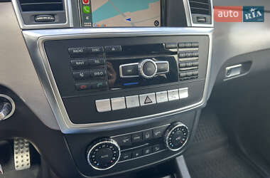 Внедорожник / Кроссовер Mercedes-Benz M-Class 2013 в 