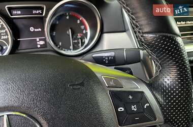 Внедорожник / Кроссовер Mercedes-Benz M-Class 2011 в 