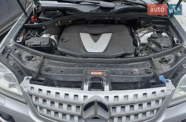 Внедорожник / Кроссовер Mercedes-Benz M-Class 2007 в 