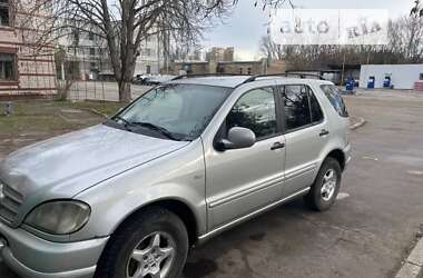 Позашляховик / Кросовер Mercedes-Benz M-Class 2001 в Тернополі