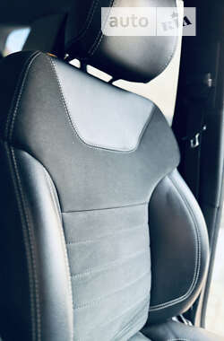 Внедорожник / Кроссовер Mercedes-Benz M-Class 2012 в 