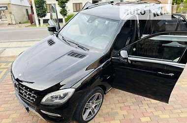 Внедорожник / Кроссовер Mercedes-Benz M-Class 2012 в 