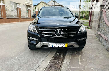 Внедорожник / Кроссовер Mercedes-Benz M-Class 2012 в 