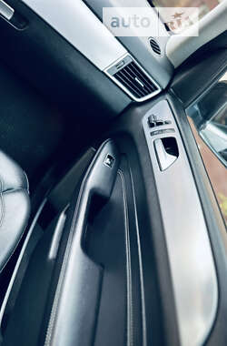 Внедорожник / Кроссовер Mercedes-Benz M-Class 2012 в 