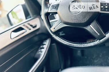 Внедорожник / Кроссовер Mercedes-Benz M-Class 2012 в 
