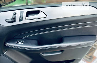 Внедорожник / Кроссовер Mercedes-Benz M-Class 2012 в 