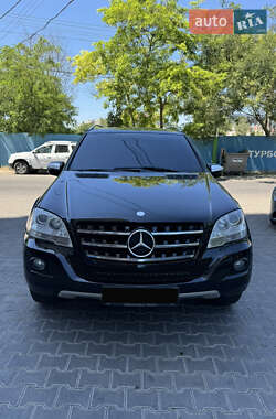Внедорожник / Кроссовер Mercedes-Benz M-Class 2008 в 