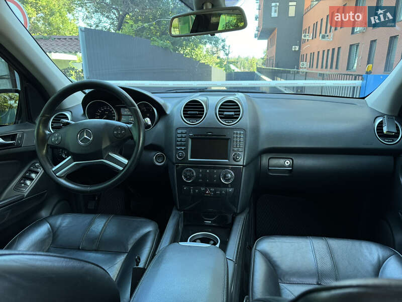 Внедорожник / Кроссовер Mercedes-Benz M-Class 2008 в Одессе