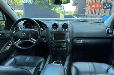 Внедорожник / Кроссовер Mercedes-Benz M-Class 2008 в 
