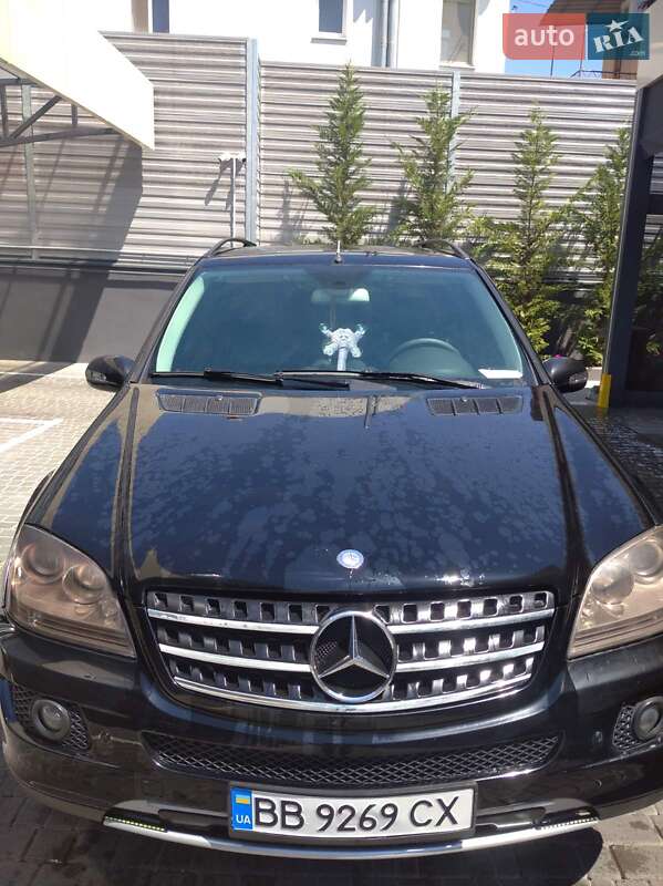 Внедорожник / Кроссовер Mercedes-Benz M-Class 2006 в Одессе фото 2 Внедорожник / Кроссовер Mercedes-Benz M-Class 2006 в Одессе