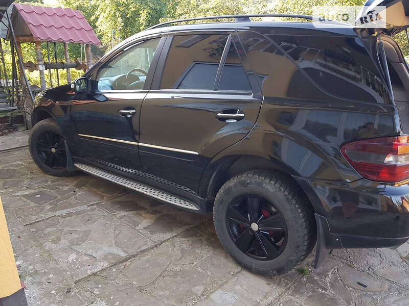 Внедорожник / Кроссовер Mercedes-Benz M-Class 2007 в Дрогобыче