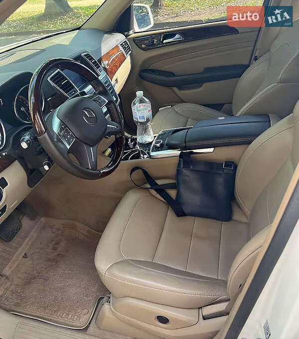 Внедорожник / Кроссовер Mercedes-Benz M-Class 2013 в Кропивницком