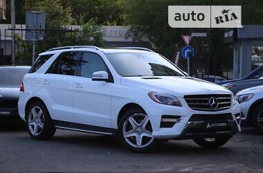 Внедорожник / Кроссовер Mercedes-Benz M-Class 2014 в Киеве