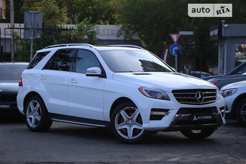 Внедорожник / Кроссовер Mercedes-Benz M-Class 2014 в Киеве