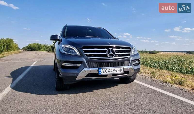 Внедорожник / Кроссовер Mercedes-Benz M-Class 2013 в Лозовой