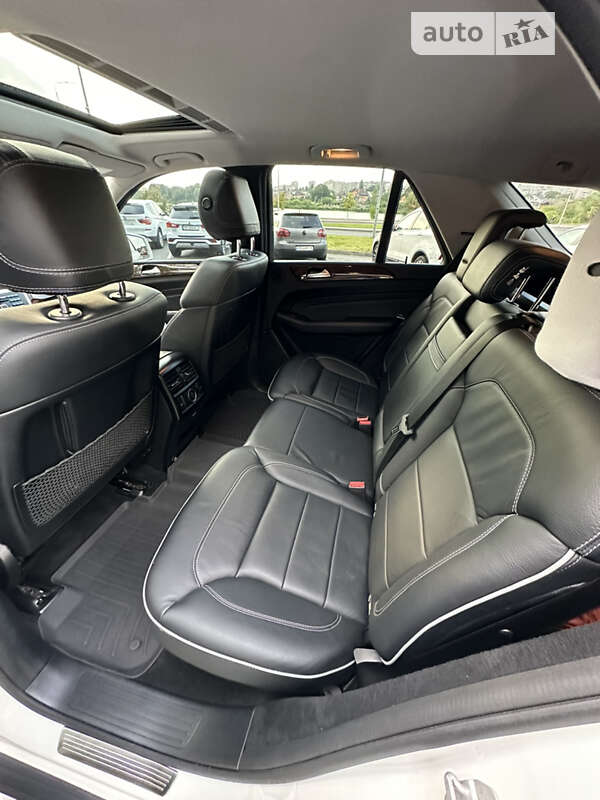 Позашляховик / Кросовер Mercedes-Benz M-Class 2013 в Вінниці