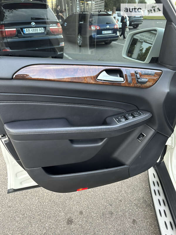 Позашляховик / Кросовер Mercedes-Benz M-Class 2013 в Вінниці