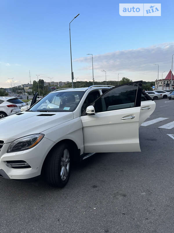 Позашляховик / Кросовер Mercedes-Benz M-Class 2013 в Вінниці