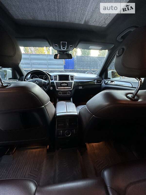 Внедорожник / Кроссовер Mercedes-Benz M-Class 2013 в Кропивницком