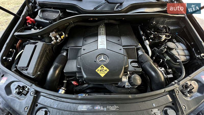 Внедорожник / Кроссовер Mercedes-Benz M-Class 2005 в Одессе